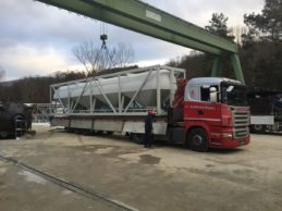 Horizontal Pneumatic Truck Silo (Shuttle Silo) Horizontal Pneumatic Truck Silo (Shuttle Silo)